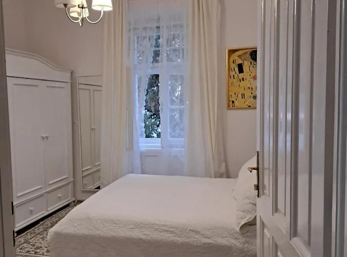 Vintage Magnolia 3* 풀라