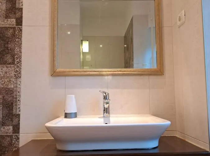 Vintage Magnolia 3* 풀라