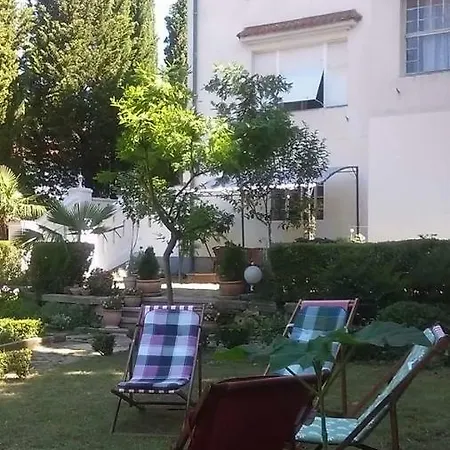 Konukevi Vintage Magnolia
